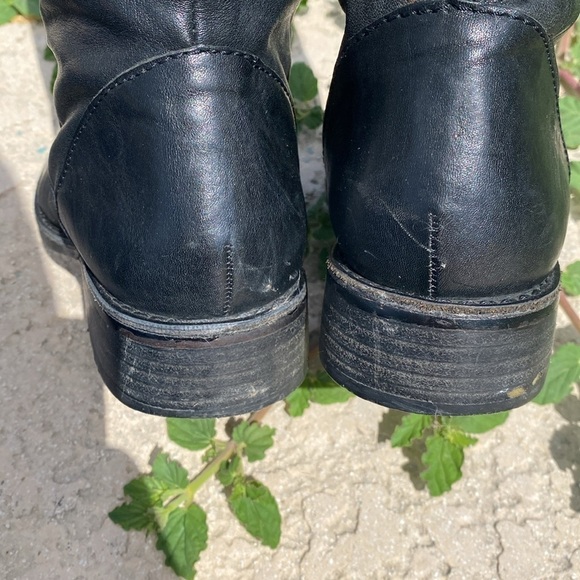 Vince Camuto leather knee high campus riding boots size 9 lace up edgy - Picture 9 of 13